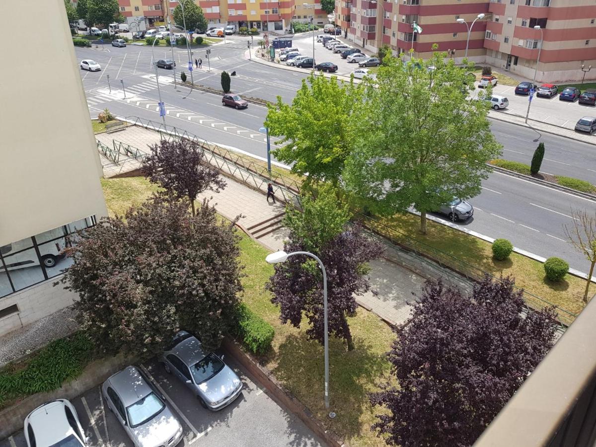 Enjoy Lisbon Cascais Sintra 1200 Metres To Metro Blue Line Sintra Rail Line Free Parking Apartment อามาโดรา ภายนอก รูปภาพ