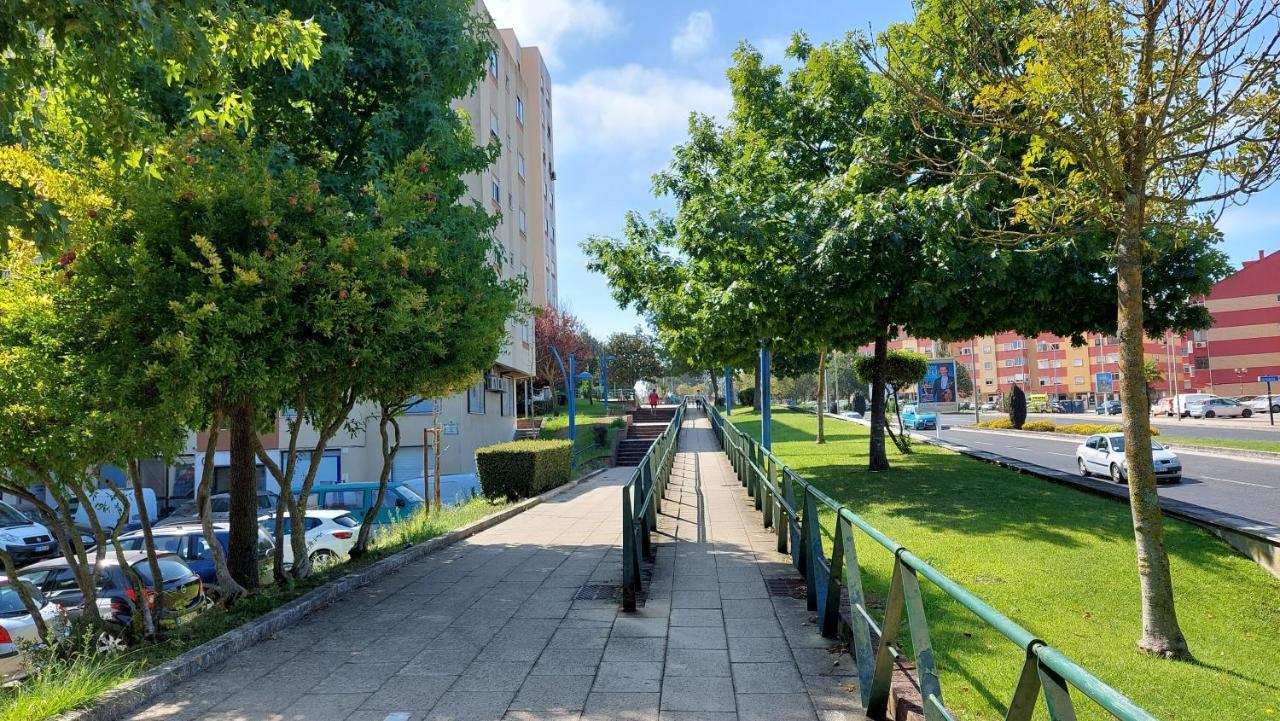 Enjoy Lisbon Cascais Sintra 1200 Metres To Metro Blue Line Sintra Rail Line Free Parking Apartment อามาโดรา ภายนอก รูปภาพ
