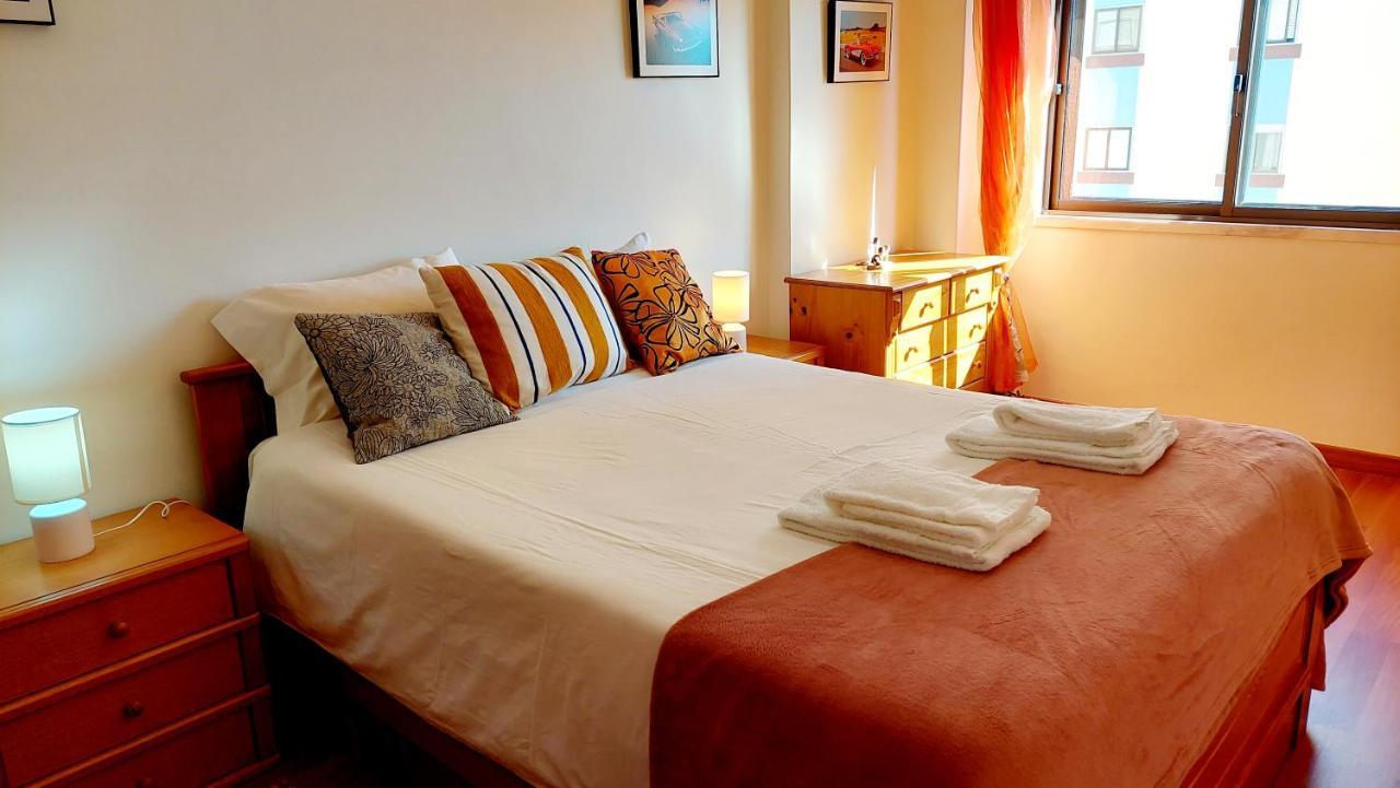 Enjoy Lisbon Cascais Sintra 1200 Metres To Metro Blue Line Sintra Rail Line Free Parking Apartment อามาโดรา ภายนอก รูปภาพ