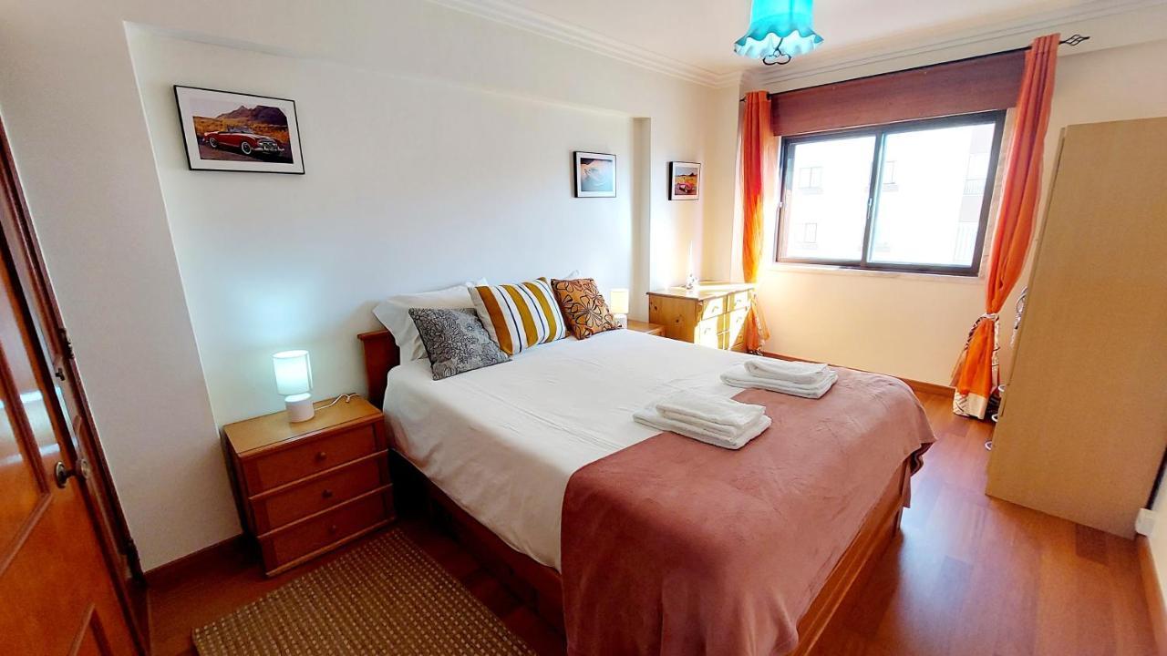 Enjoy Lisbon Cascais Sintra 1200 Metres To Metro Blue Line Sintra Rail Line Free Parking Apartment อามาโดรา ภายนอก รูปภาพ