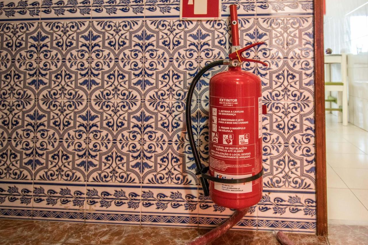 Enjoy Lisbon Cascais Sintra 1200 Metres To Metro Blue Line Sintra Rail Line Free Parking Apartment อามาโดรา ภายนอก รูปภาพ