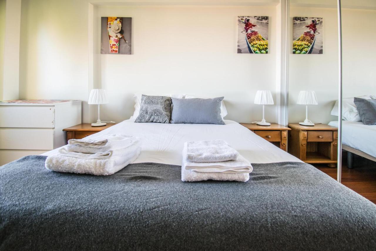 Enjoy Lisbon Cascais Sintra 1200 Metres To Metro Blue Line Sintra Rail Line Free Parking Apartment อามาโดรา ภายนอก รูปภาพ
