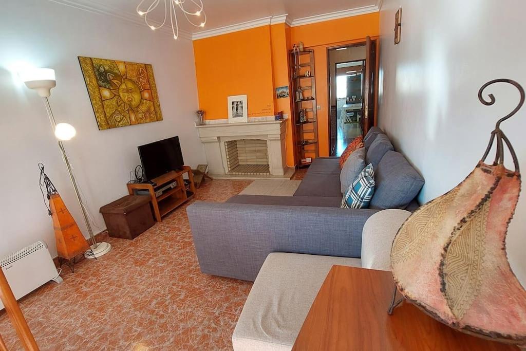 Enjoy Lisbon Cascais Sintra 1200 Metres To Metro Blue Line Sintra Rail Line Free Parking Apartment อามาโดรา ภายนอก รูปภาพ
